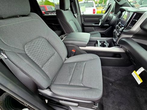 New 2026 RAM 1500 Express image 24