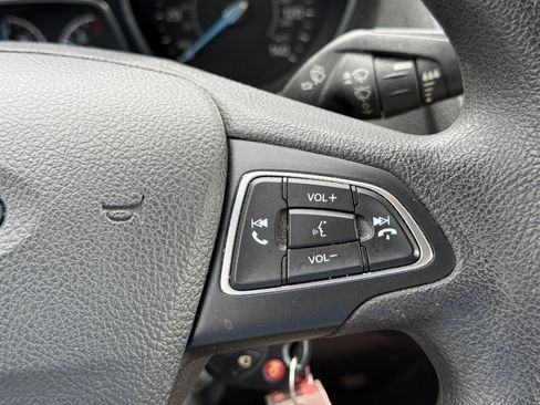 Used 2017 Ford Focus SE image 14