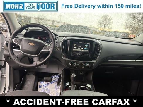 Used 2018 Chevrolet Traverse LT image 35