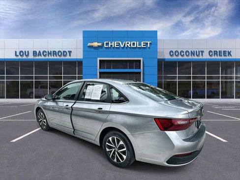 Used 2024 Volkswagen Jetta S image 6