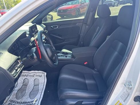 Used 2025 Honda Civic Sport image 21