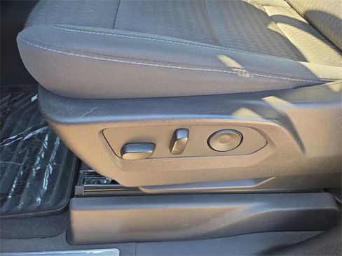 Certified 2024 GMC Sierra 1500 Elevation image 17