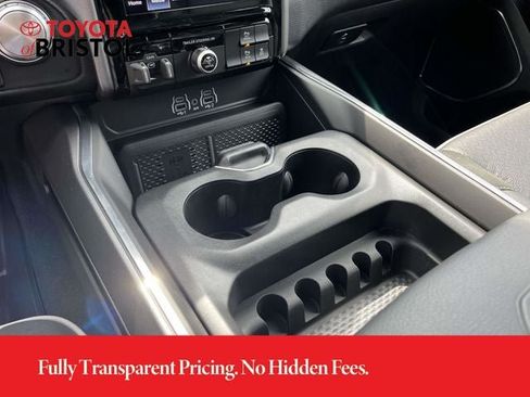 Used 2026 RAM 1500 Laramie w/ Night Edition AWD/4WD image 32