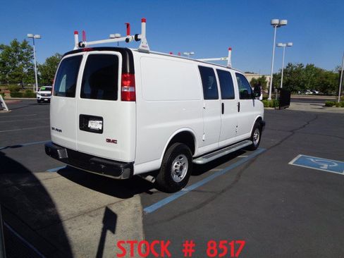 Used 2024 GMC Savana 2500 w/ Driver Convenience Package RWD image 8