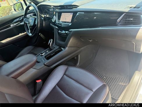 Used 2021 Cadillac XT6 Premium Luxury FWD image 29