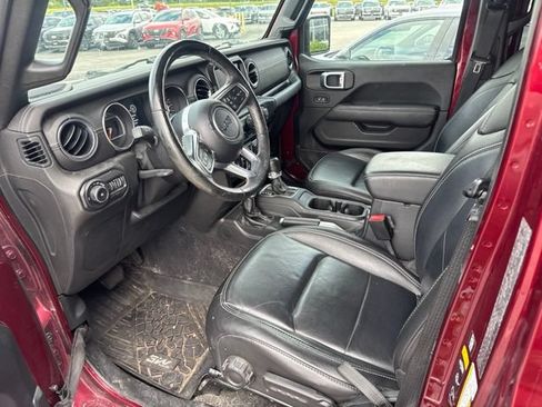 Used 2021 Jeep Wrangler Unlimited Sahara AWD/4WD image 8