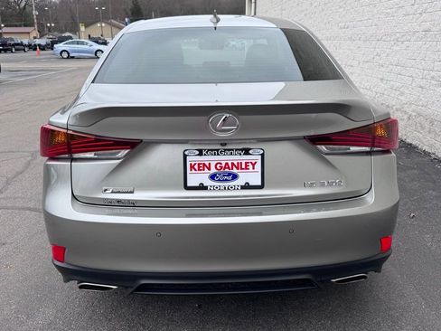 Used 2018 Lexus IS 350 F Sport image 10