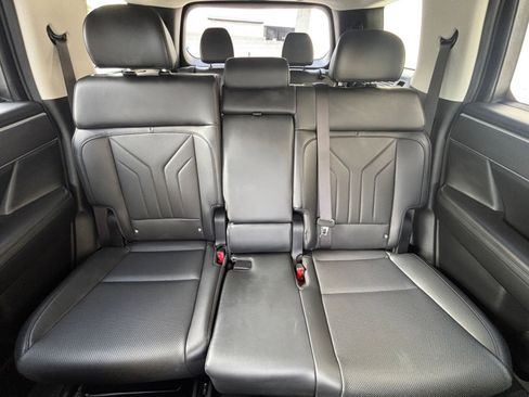 Used 2025 Hyundai Santa Fe SEL image 39