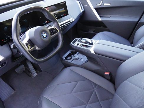 Certified 2024 BMW iX xDrive50 w/ Premium Package AWD/4WD image 6