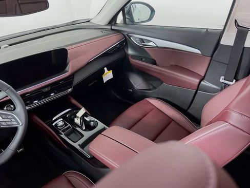 New 2025 Buick Envision Sport Touring image 23