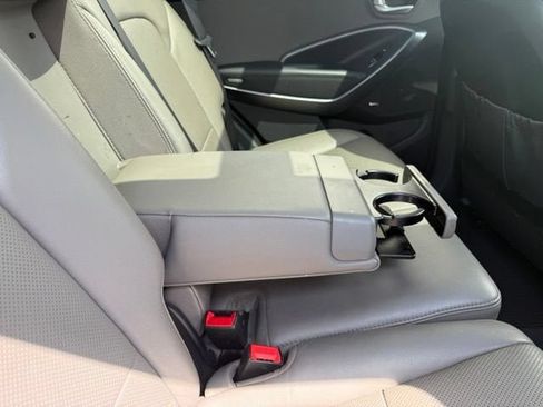 Used 2018 Hyundai Santa Fe Sport w/ 2.4L Tech Package 04 FWD image 15