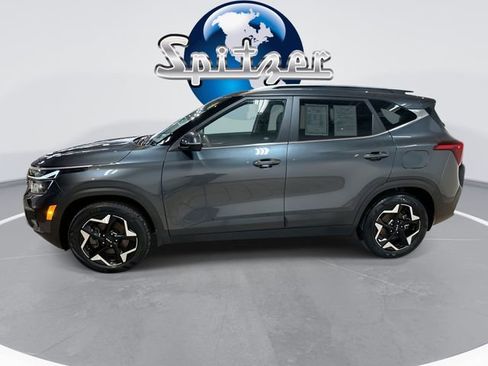 Used 2024 Kia Seltos EX AWD/4WD image 6
