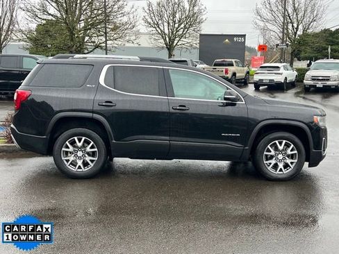 Used 2023 GMC Acadia SLT image 9