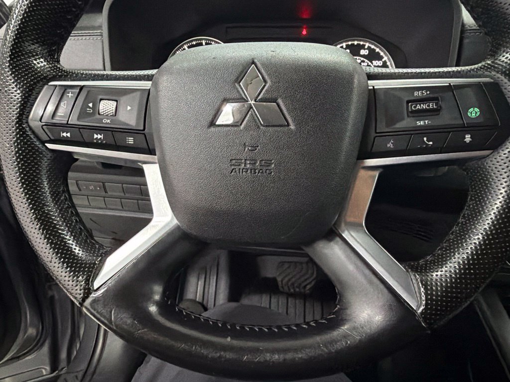 Used 2022 Mitsubishi Outlander SE FWD image 18