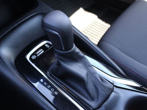 Used 2023 Toyota Corolla SE image 38