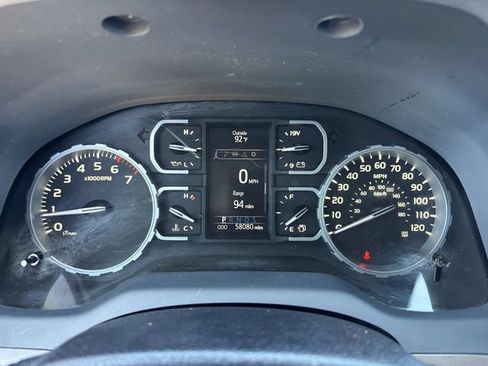 Used 2020 Toyota Tundra SR5 w/ TRD Off-Road Package AWD/4WD image 30