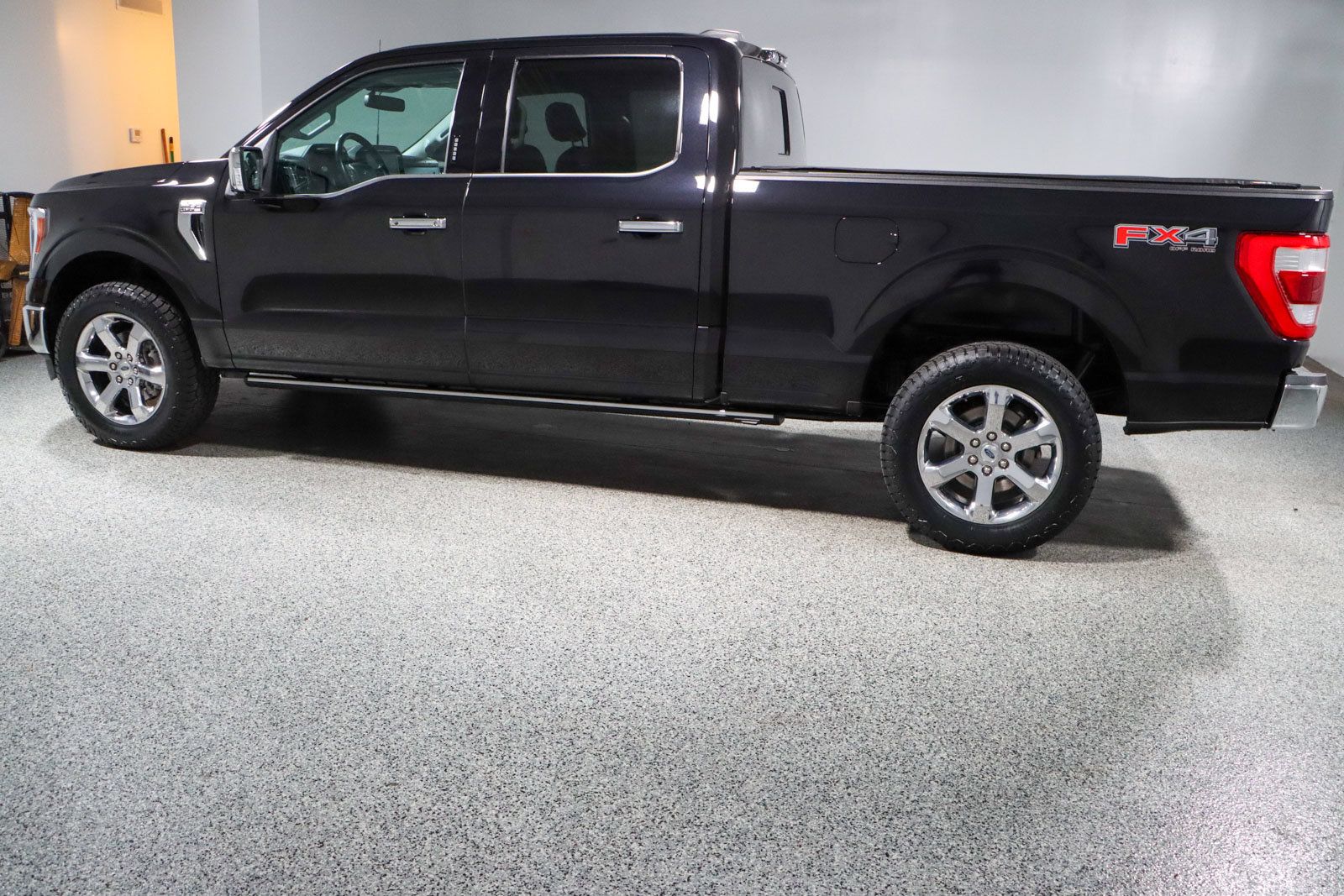 Used 2023 Ford F150 Lariat w/ Equipment Group 502A High AWD/4WD image 10