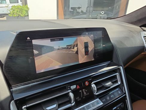 Used 2019 BMW M850i xDrive Coupe w/ Comfort Seating Package AWD/4WD image 17