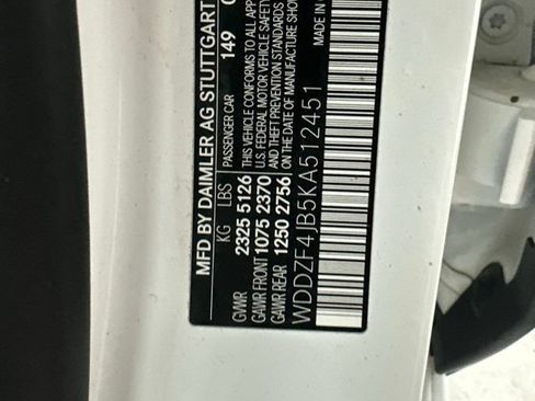 Used 2019 Mercedes-Benz E 300 image 28