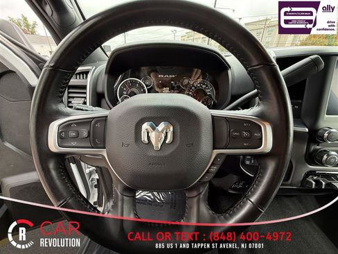 Used 2024 RAM 3500 Big Horn AWD/4WD image 16