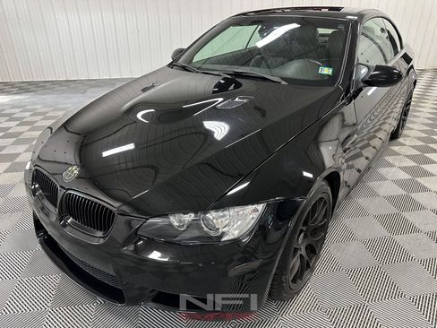 Used 2010 BMW M3 Convertible RWD image 6
