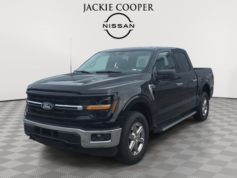 Used 2025 Ford F150 XLT w/ Equipment Group 301A Standard AWD/4WD image 1