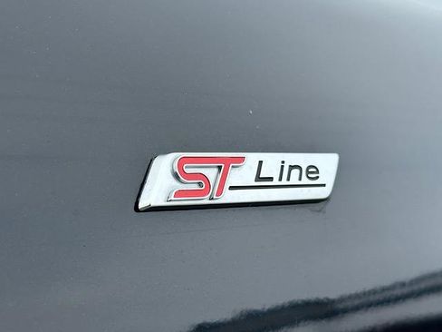 Used 2024 Ford Escape ST-Line image 11