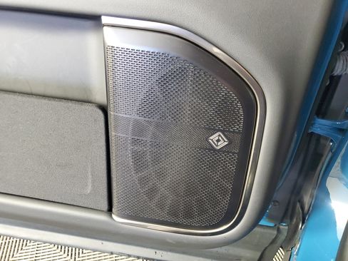 Used 2025 Rivian R1T Adventure image 25