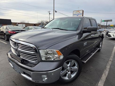 Used 2016 RAM 1500 Big Horn image 2