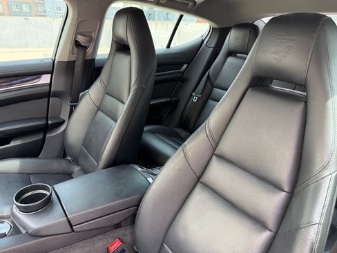 Used 2016 Porsche Panamera Edition w/ Premium Package Plus RWD image 16