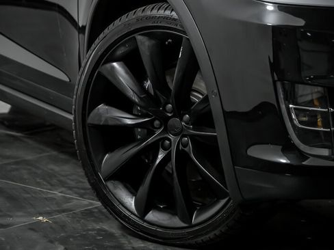 Used 2017 Tesla Model X 100D image 3