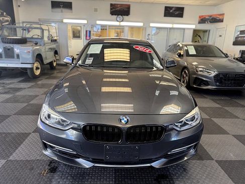 Used 2014 BMW 335i Sedan w/ Technology Package RWD image 2