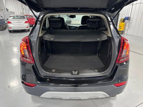Used 2017 Buick Encore Preferred w/ Experience Buick Package image 6