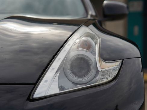 Used 2014 Nissan 370Z Touring w/ Sport Package RWD image 22