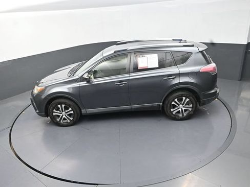 Used 2016 Toyota RAV4 LE FWD image 25