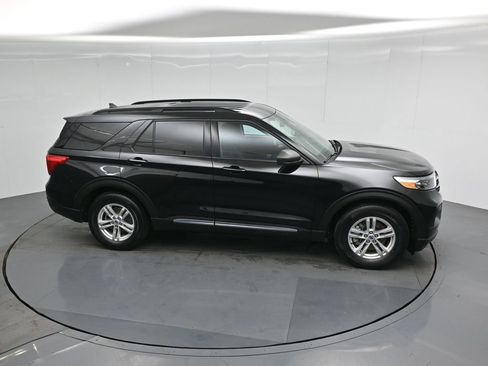 Certified 2022 Ford Explorer XLT image 54
