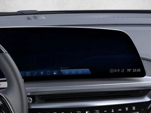 New 2026 Cadillac Lyriq Luxury RWD image 20