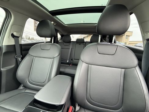 Certified 2025 Hyundai Tucson SEL image 13