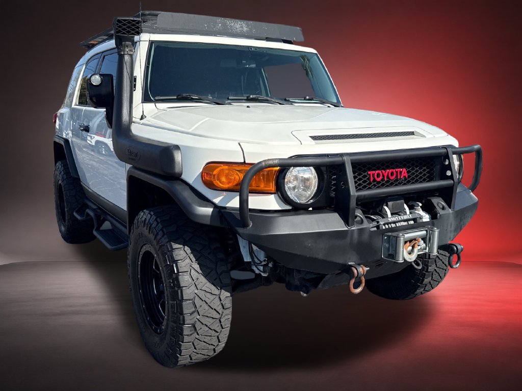 Used 2010 Toyota FJ Cruiser 4WD w/ Convenience Pkg image 3