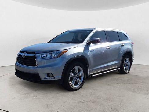 Used 2014 Toyota Highlander Limited AWD/4WD image 1