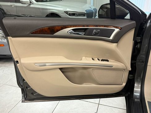 Used 2016 Lincoln MKZ w/ Equipment Group 300A Reserve image 15