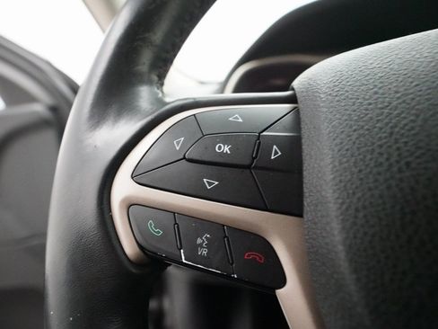 Used 2015 Jeep Cherokee Latitude w/ Comfort/Convenience Group image 16