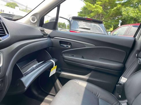Certified 2025 Honda Ridgeline RTL image 35