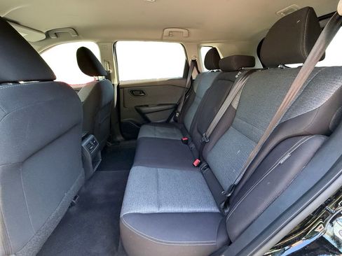 Used 2021 Nissan Rogue S AWD/4WD image 10