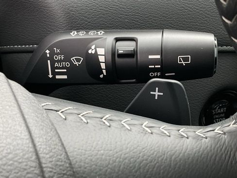 New 2026 Nissan Armada SV image 31