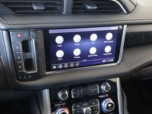 Used 2021 GMC Yukon XL Denali w/ Denali Premium Package image 34