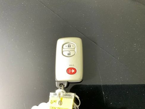 Used 2016 Toyota 4Runner Limited AWD/4WD image 64