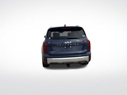 Used 2024 Kia Telluride S w/ S Sunroof Package