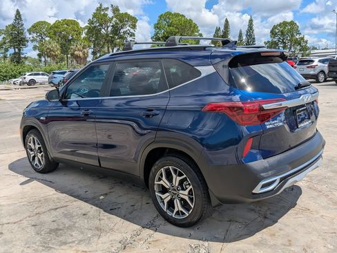 Certified 2023 Kia Seltos EX AWD/4WD image 6