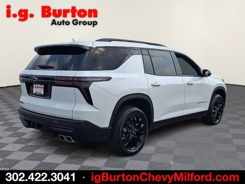 Certified 2025 Chevrolet Traverse LT w/ Midnight/Sport Edition FWD image 6